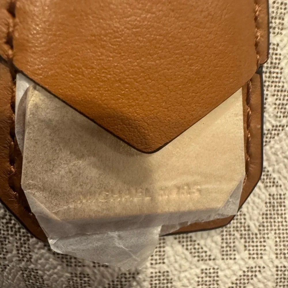 Michael Kors Large Gramercy Satchel (EUC)